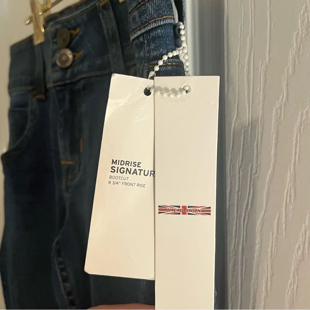 NWT Hudson Bootcut Midrise Signature Denim - Picture 5 of 12